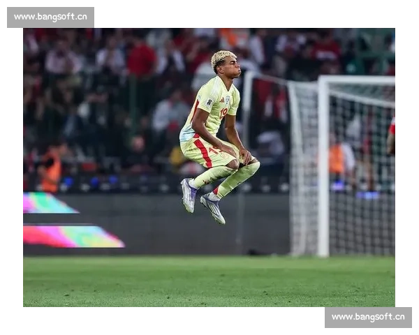 葡体续约 21 岁青训后卫莫雷拉至 2028 年，后防新星踏上五年成长之路