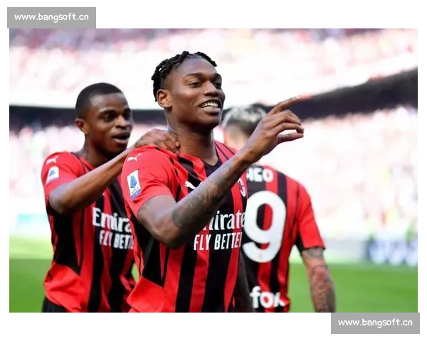 布鲁日 700 万欧签汉堡中场赖斯 荷甲劲旅补强核心